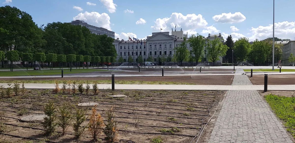 Laistymo sistema Lukiškių aikštėje 14